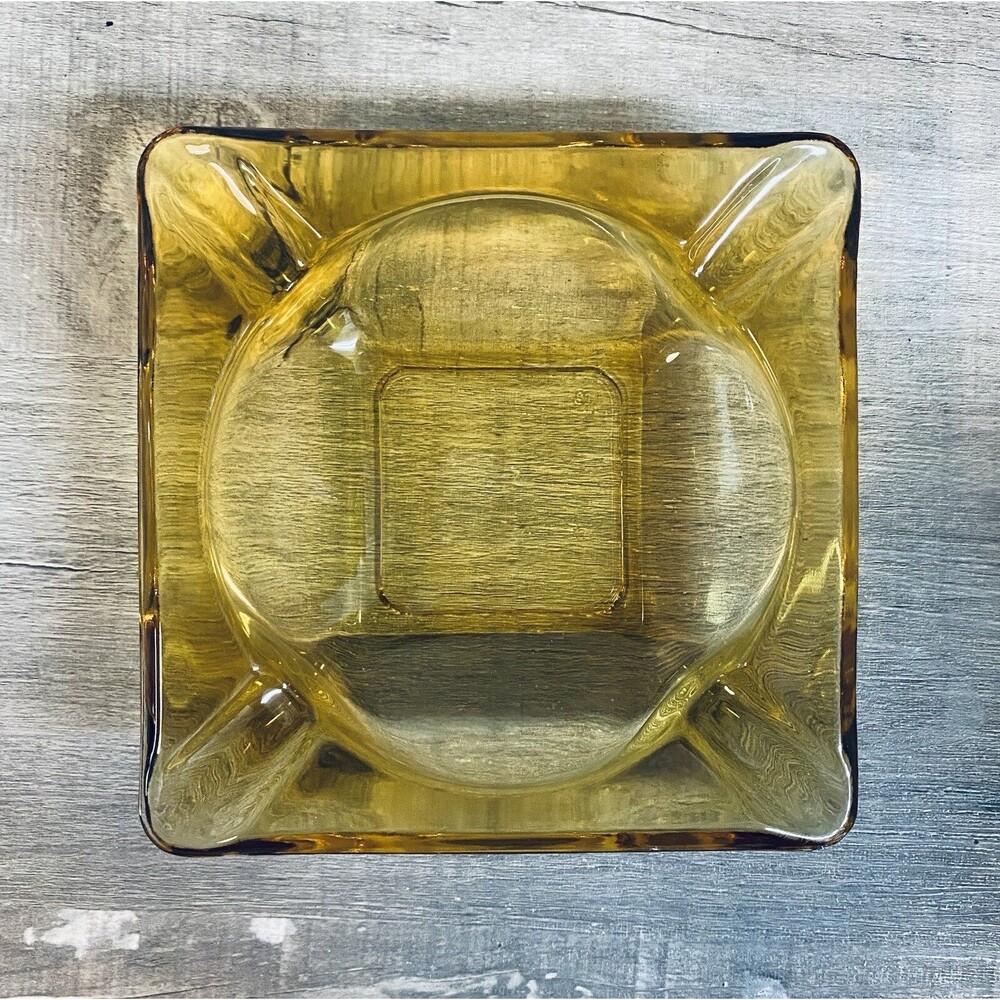 Mid Century Modern Amber Hazel Atlas Moroccan Ashtray